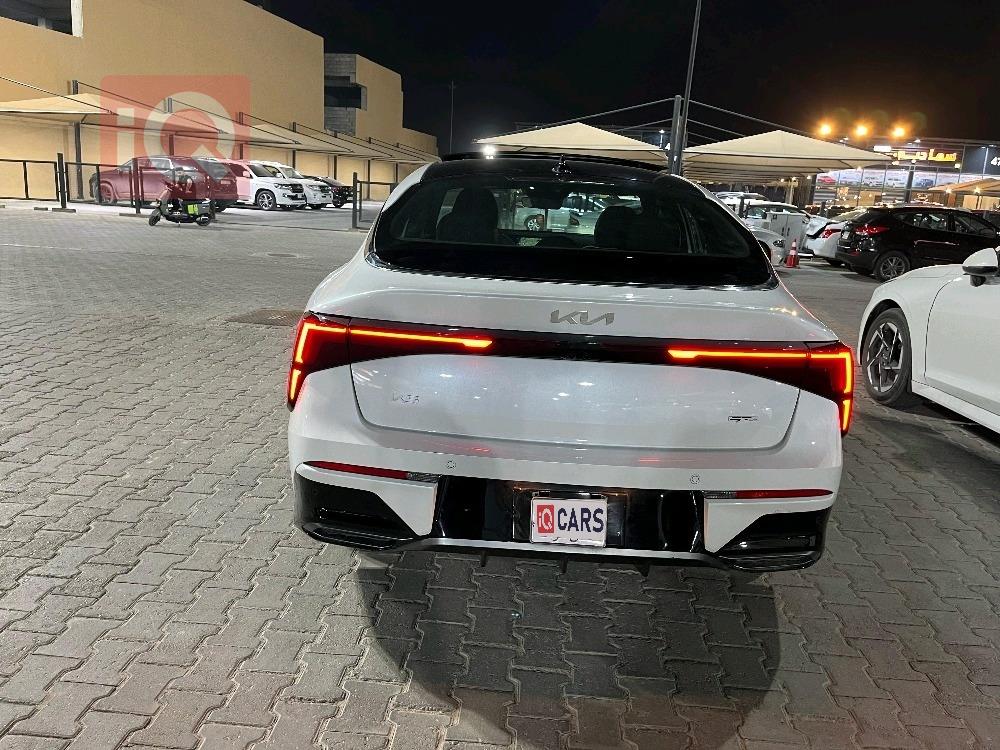 كيا K5